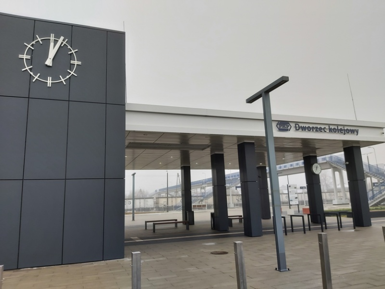 Dostarczane przez TIME-NET