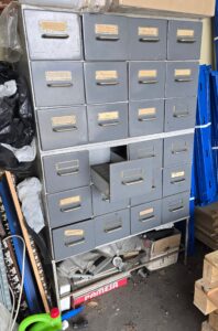 L0119-szafka warsztatowa sorter z szufladami